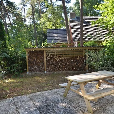 Vakantiewoning Met Vrij Uitzicht Aan De Rand Natuurgebied 't Zand.
