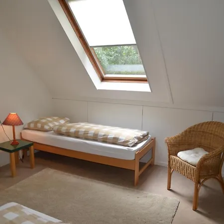 Дом отдыха Vakantiewoning Met Vrij Uitzicht Aan De Rand Natuurgebied 't Zand. Зелхем